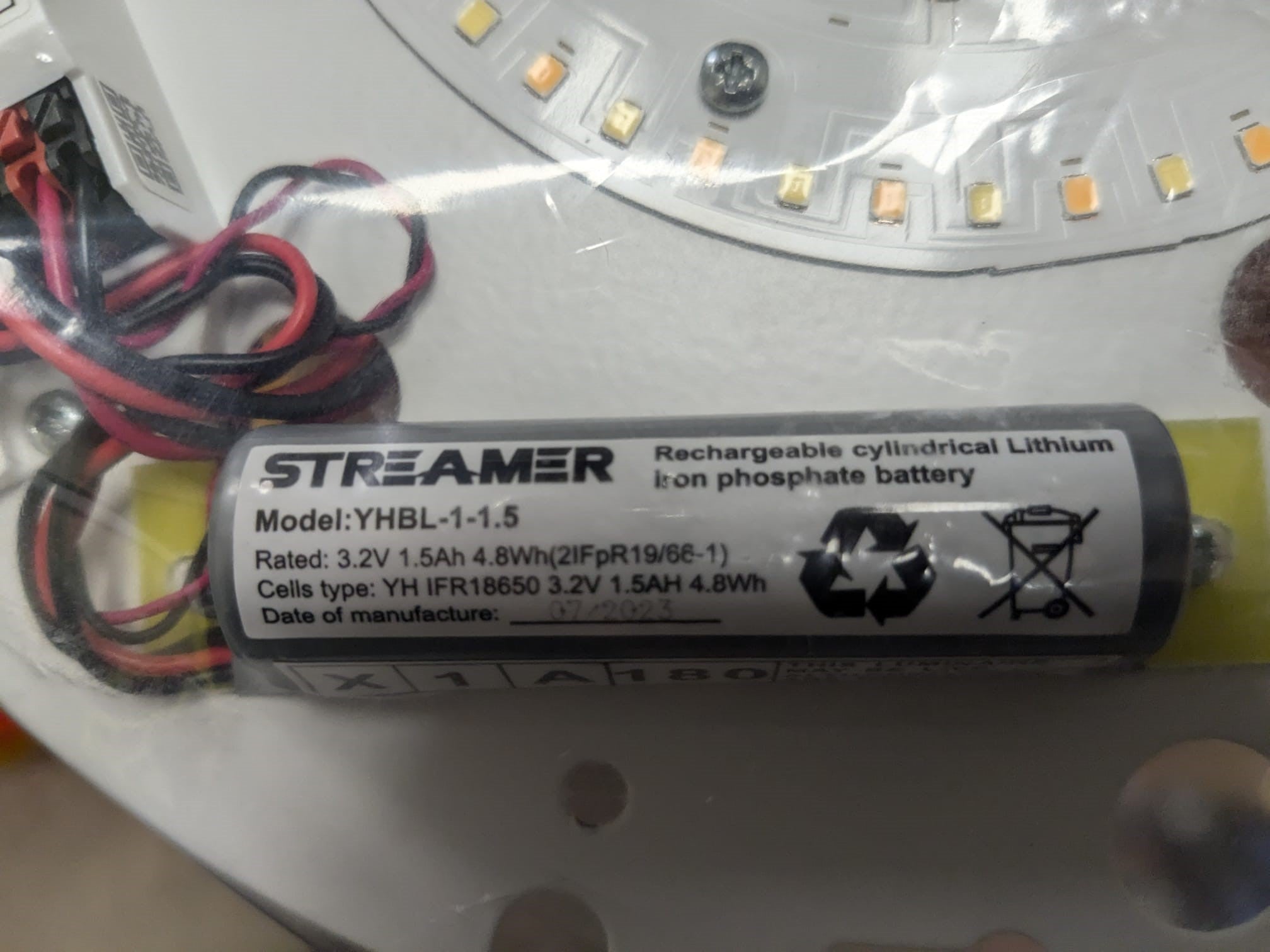 Same as Streamer YHBL-1-1.5 3.2V 1.5Ah  4.8Wh