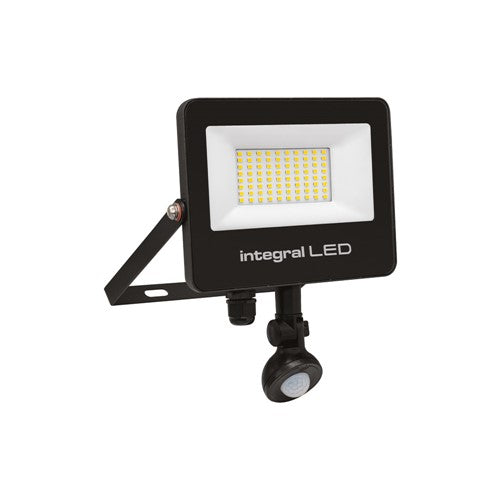 Integral LED Super Slim 2 Floodlight Ip67 5000Lm 50W Tuya 3000/4000/6500K Pir 120° Dimmable 100Lm/W Black Integral  - ILFLC253